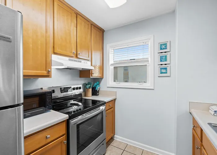 Horizon Tides By Book That Condo